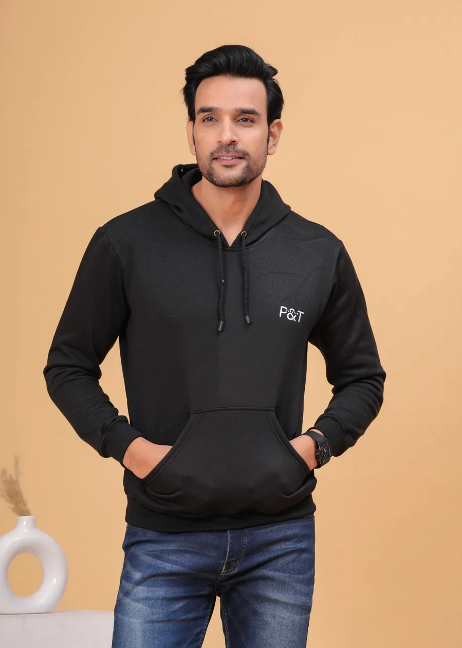 Deckyn Hoodies
